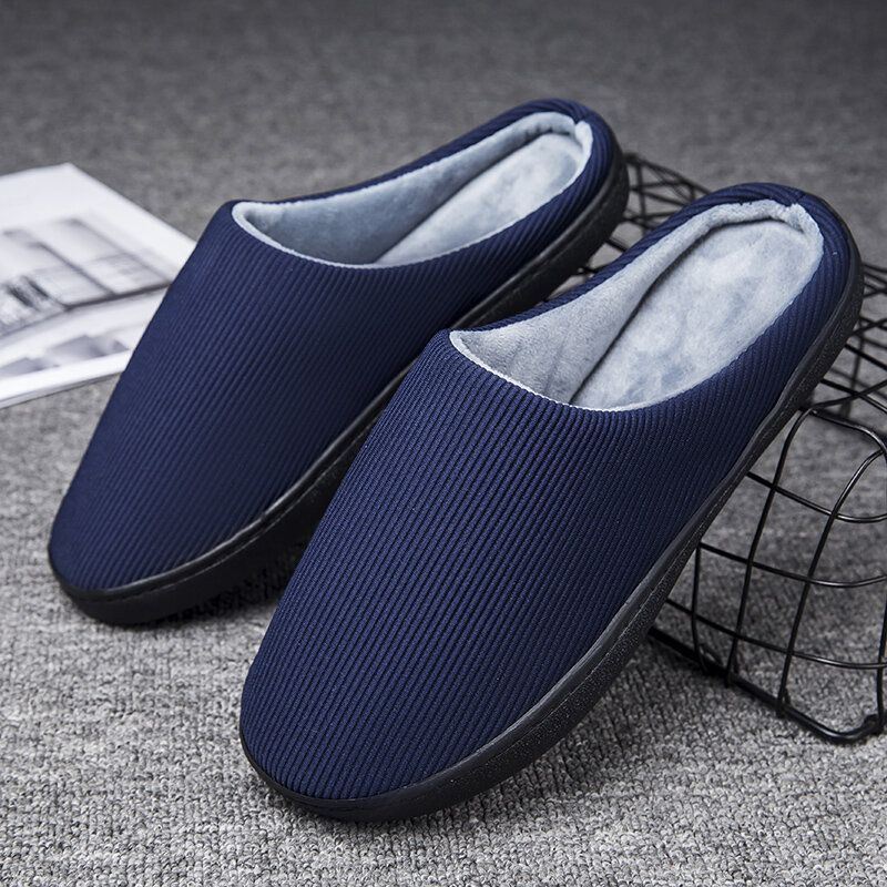 Miesten Pure Color Pyöreä Toe Liukumattomat Lämpimät Slip-on Kotitossut