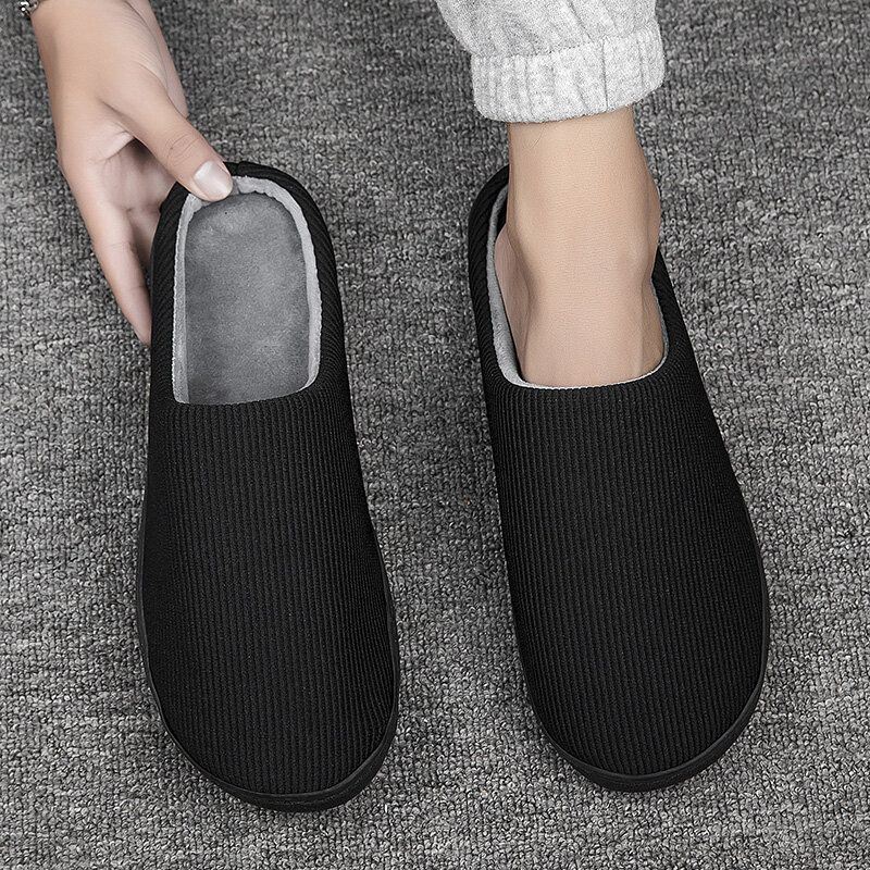 Miesten Pure Color Pyöreä Toe Liukumattomat Lämpimät Slip-on Kotitossut