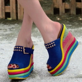 Naisten Niitti Rainbow Värikäs Solki Kurkistusvarvas Summer Beach Wedge Platform Sandaalit