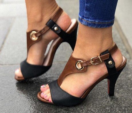Naisten Plus Size -väriliitokset Peep Toe Casual Kesäkorkoiset Sandaalit