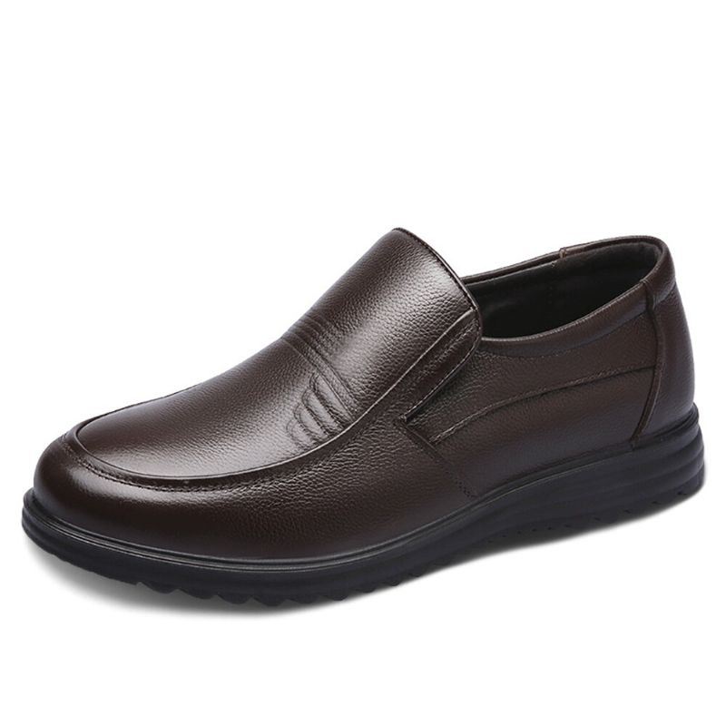 Miesten Pyöreä Toe Comfort Slip On Business Casual Loafers Puuvillakengät