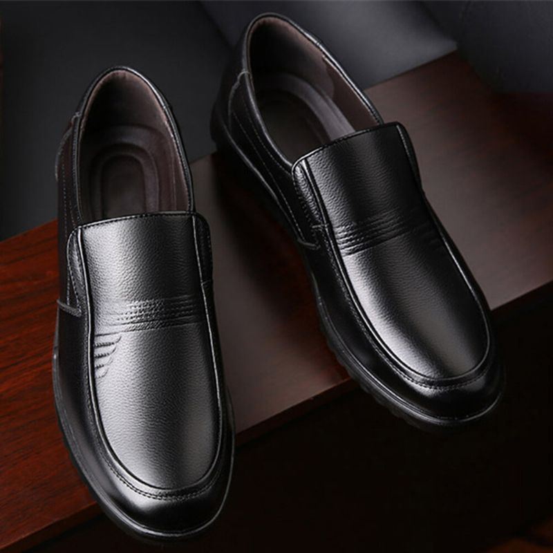 Miesten Pyöreä Toe Comfort Slip On Business Casual Loafers Puuvillakengät