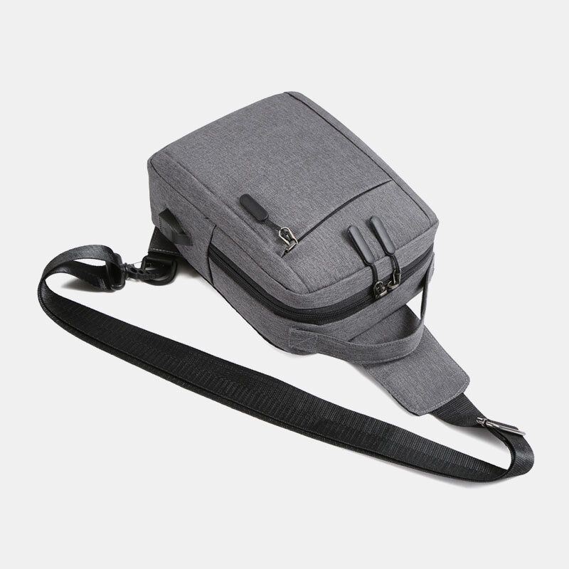 Miesten Polyesteri Usb-lataus Suuri Kapasiteetti Monikerroksinen Business Crossbody Bag Rintalaukku Sling Bag