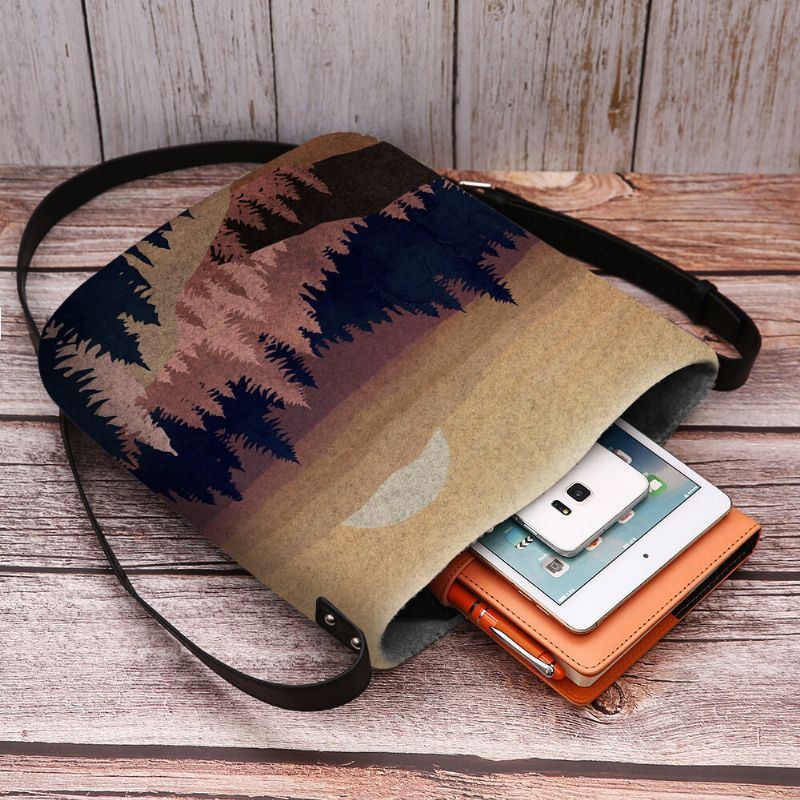 Naisten Huopa Naisten Mountain Treetop Pattern -kuvio Multi-carry Personality Olkalaukku Crossbody Laukku