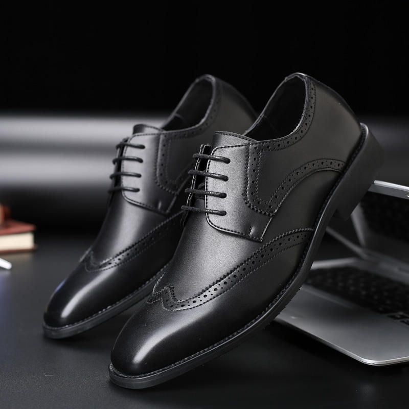 Miesten Isokokoiset Brogue Oxfords Normal Business Dress -kengät